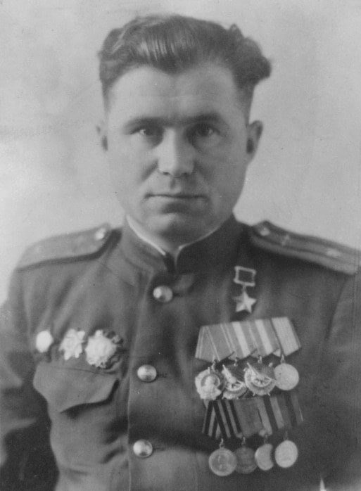 30 сентября 1919 года родился Герой Советского Союза Михаил Батаров
