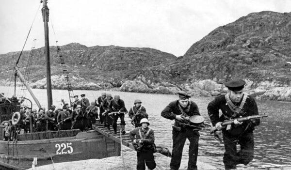 9 октября 1943 года завершилась Новороссийско-Таманская операция Красной Армии
