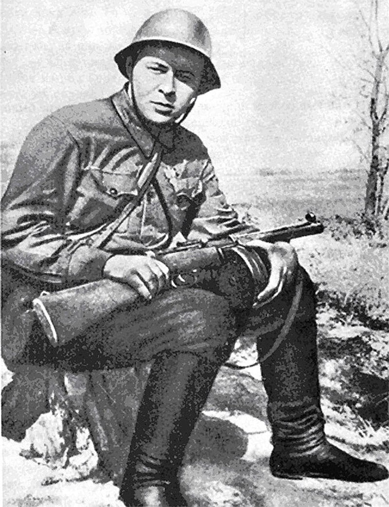 26 октября 1941 года в бою погиб писатель Аркадий Гайдар