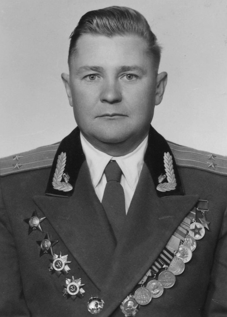 3 ноября родился Герой Советского Союза Николай Колычев