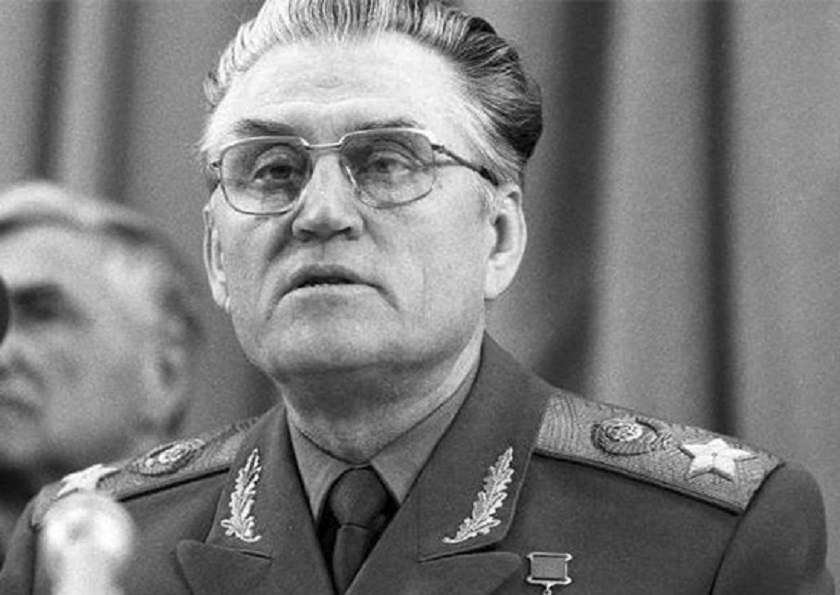 15 января 1917 года родился советский военачальник, генерал армии, Маршал и Герой Советского Союза Василий Иванович Петров.