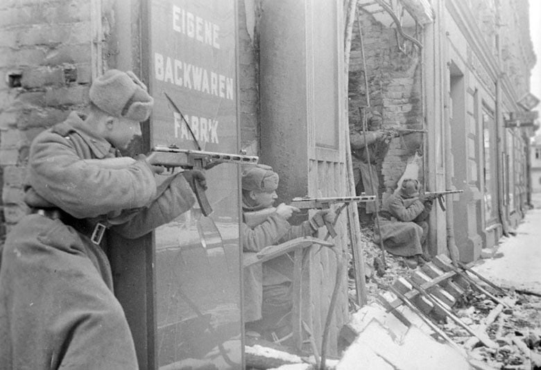 10 февраля 1945 года началась Восточно-Померанская наступательная операция Красной Армии.