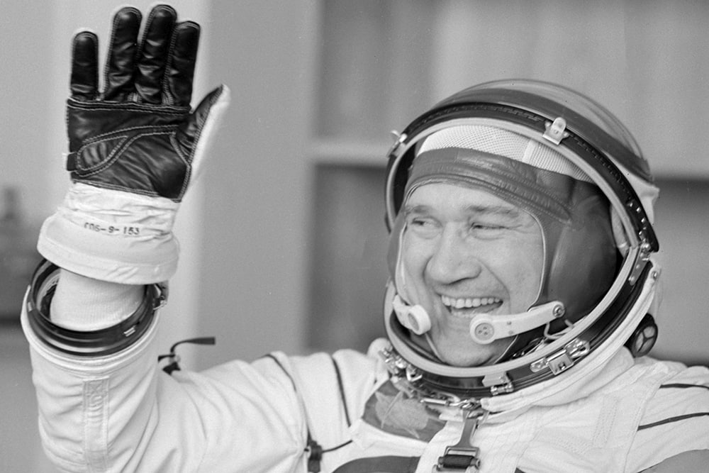 26 февраля 1918 года родился летчик-космонавт СССР, генерал-майор авиации, дважды Герой Советского Союза Анатолий Васильевич Филипченко