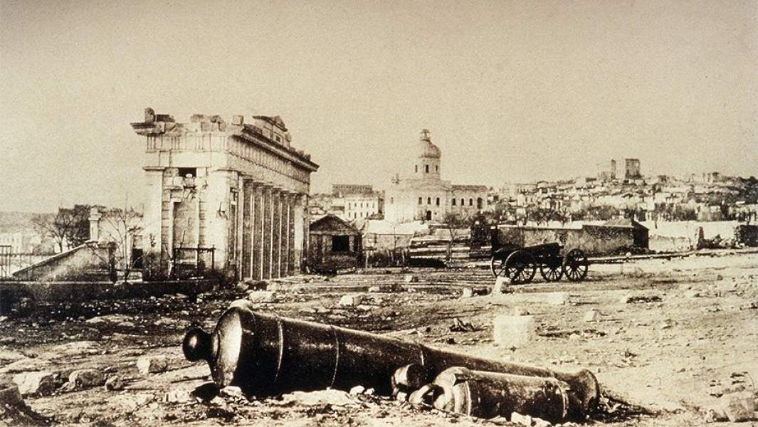 28 марта (по с.ст.) 1855 года началась вторая бомбардировка Севастополя англо-французкими интервентами.