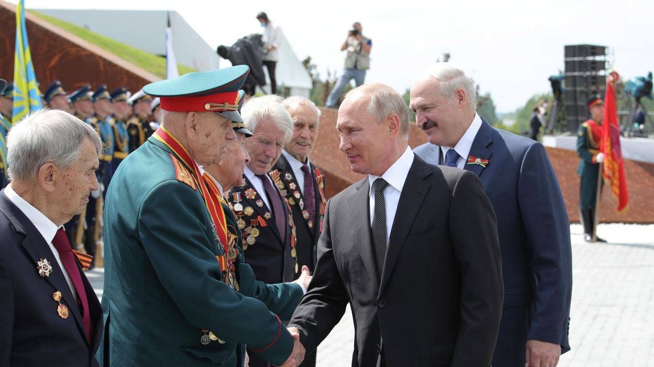 🇷🇺🤝🇧🇾2 апреля – День единения народов России и Белоруссии 