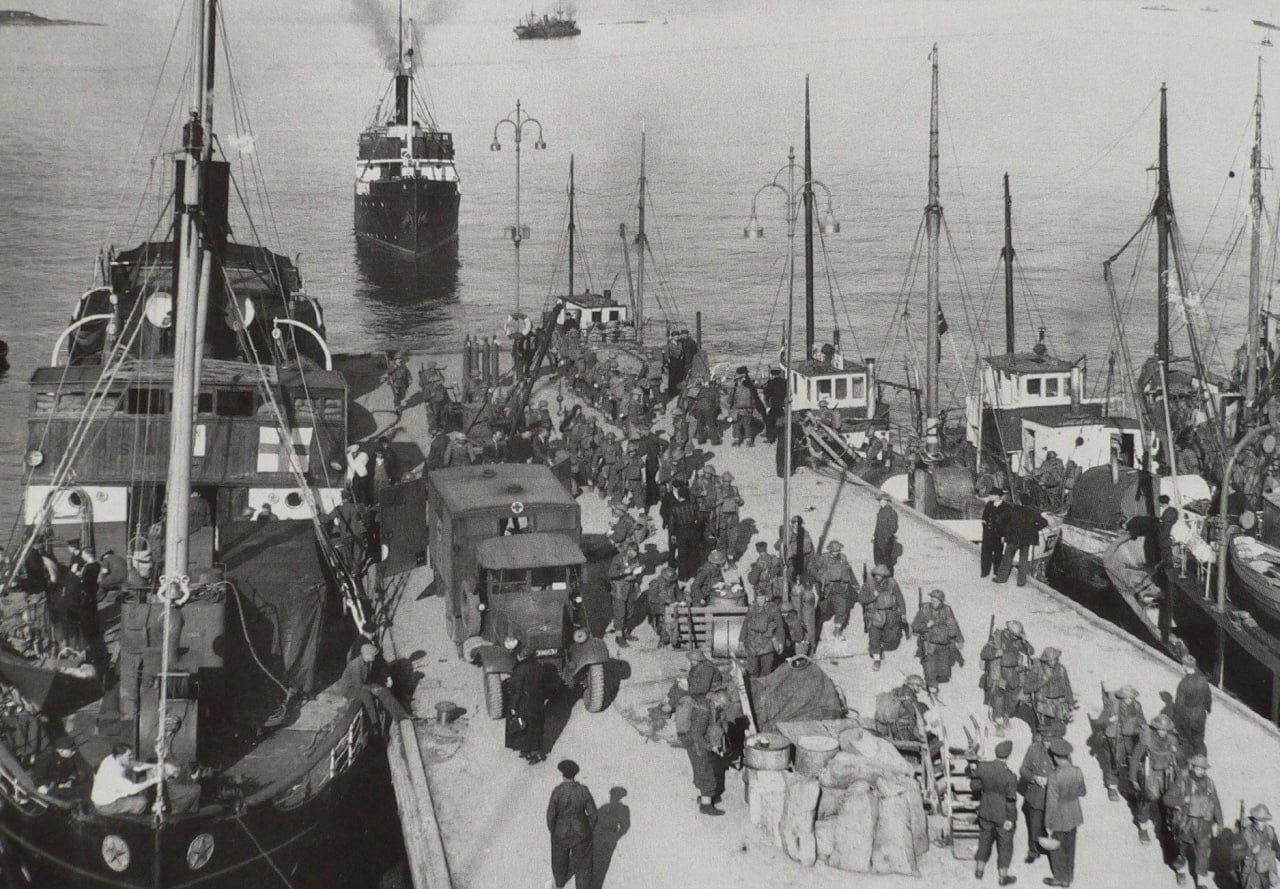 9 апреля 1940 года нацистская Германия начала операцию «Везерюбунг» по захвату Дании и Норвегии