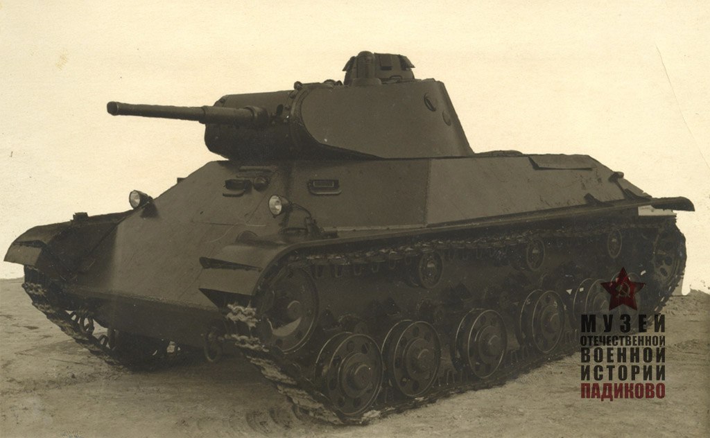 83 года назад, 16 апреля 1941 года, на вооружение Красной Армии был принят танк сопровождения Т-50.