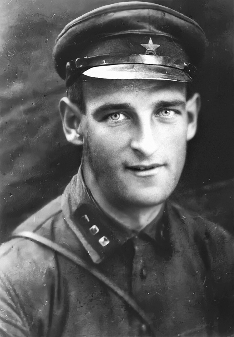 ⭐️24 апреля 1905 года родился Герой Российской Федерации Иван Андреевич Флёров. 