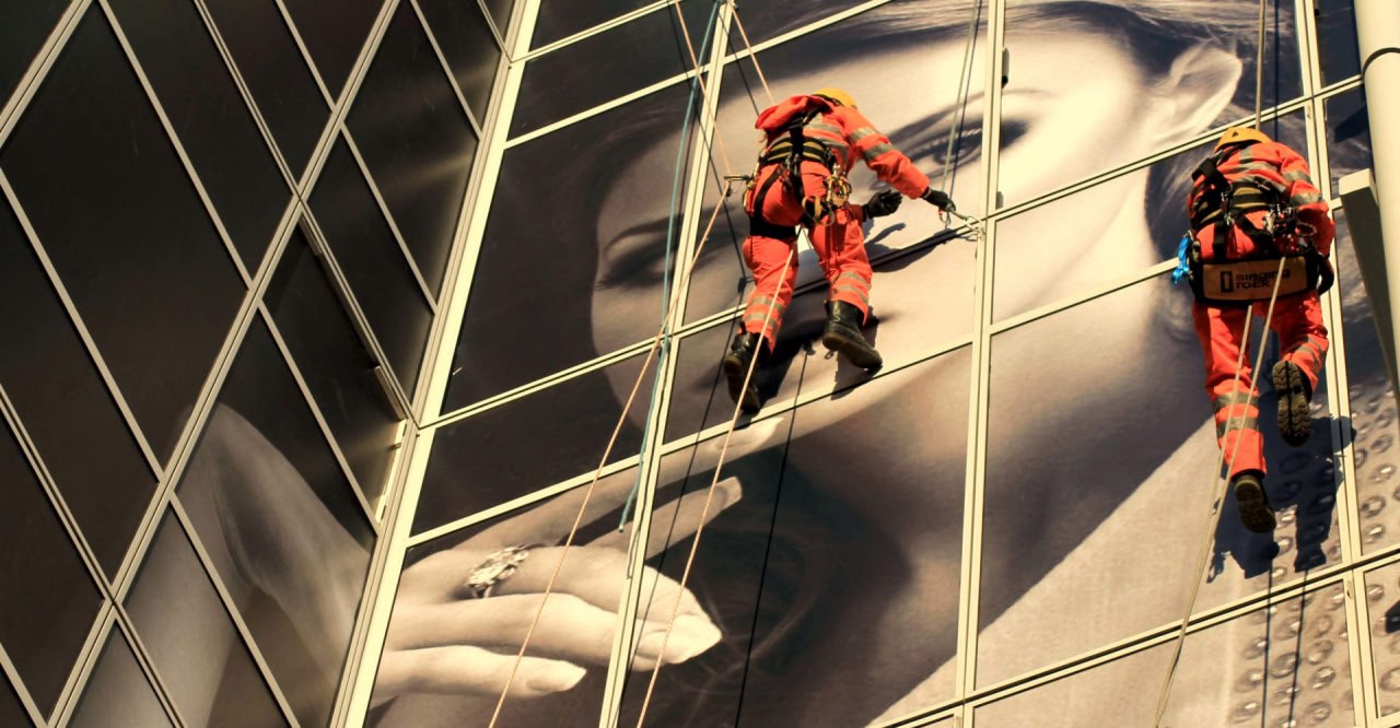 🧗‍♀️ 17 мая в нашей стране празднуется День промышленного альпиниста