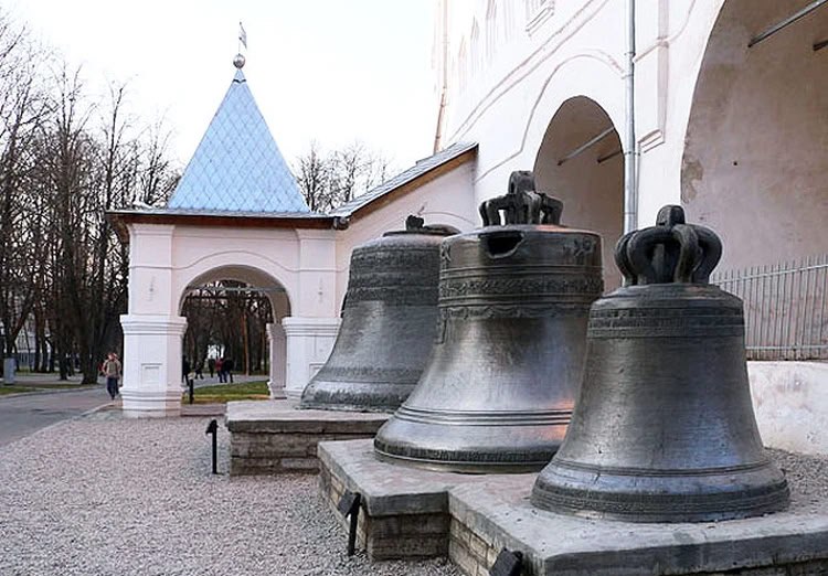 🔔 20 мая 1536 года в Новгороде был отлит колокол для легендарного Софийского Собора