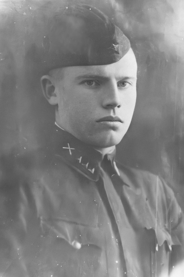 13 июня 1942 года - Подвиг 365-й зенитной батареи при обороне Севастополя.