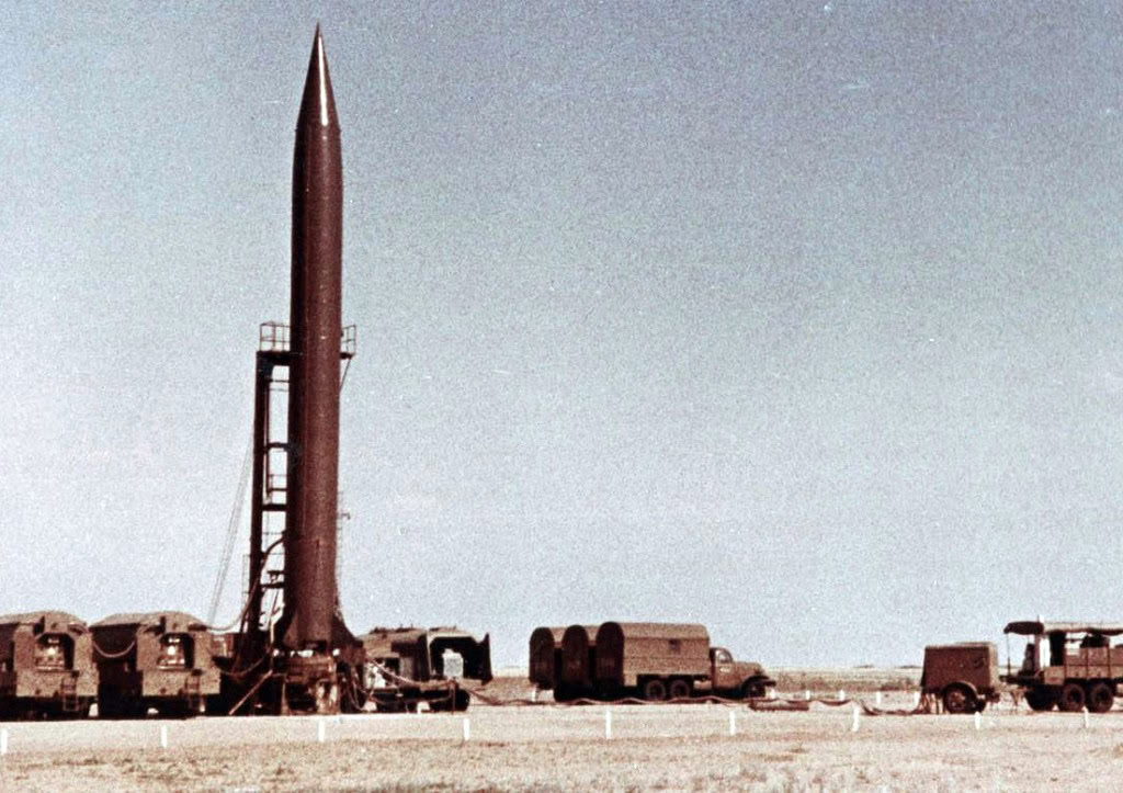 🚀 21 июня 1956 года на вооружение СССР была принята первая ракета с ядерным зарядом Р-5М