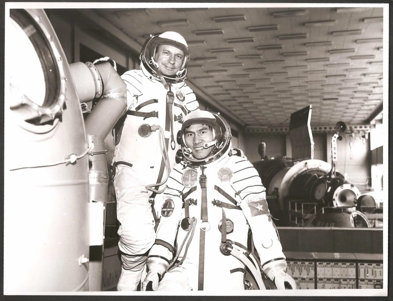 🚀 23 июля 1980 года состоялся запуск космического корабля «Союз-37» с советско-вьетнамским экипажем на борту