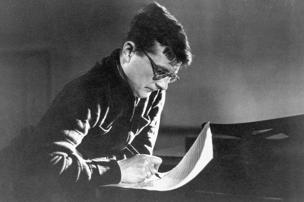 🎼9 августа 1942 года в осаждённом Ленинграде состоялось знаменитое исполнение Седьмой («Ленинградской») симфонии Дмитрия Шостаковича 