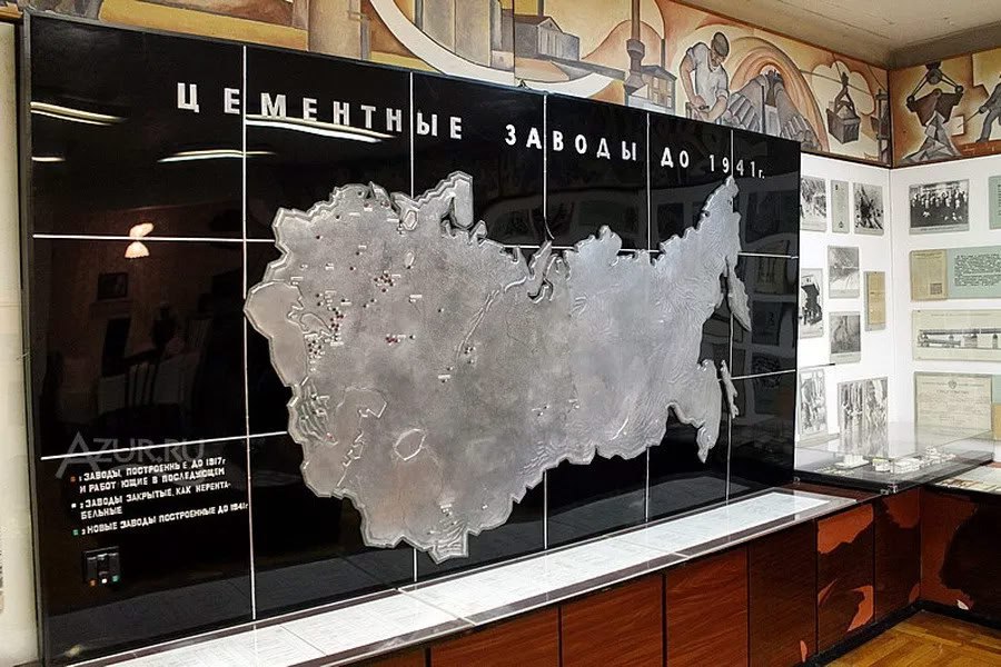 ⭐️ 10 августа 1979 году в Новороссийске открылась постоянно действующая выставка «Цементная промышленность СССР»