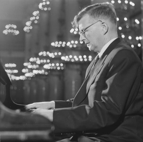 🎶25 сентября 1906 года родился композитор Дмитрий Шостакович