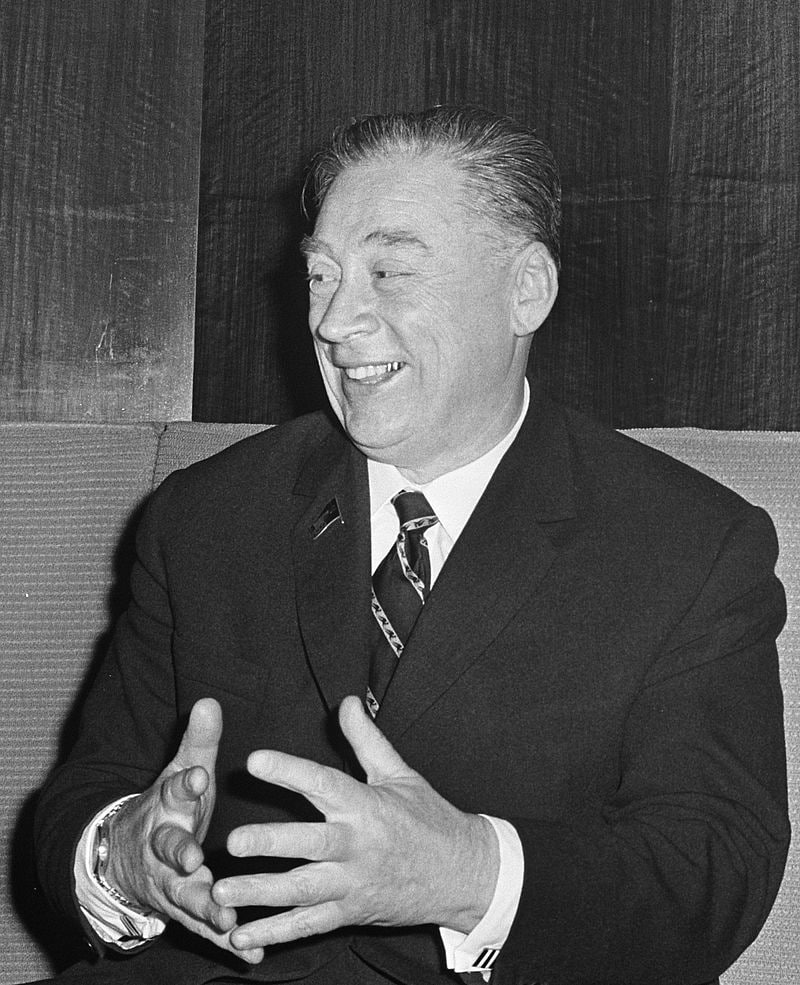 23 октября 1907 года родился советский военачальник Евгений Фёдорович Логинов