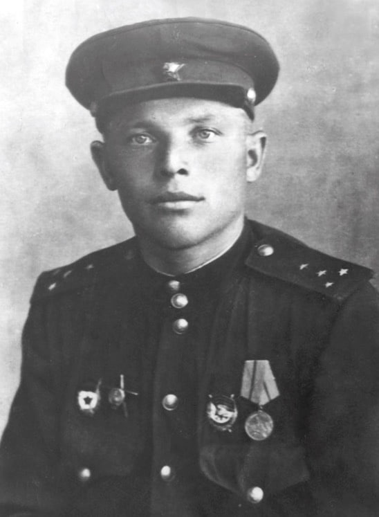 7 ноября 1918 года родился Михаил Максимович Бакиров