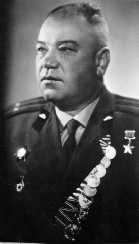 17 ноября 1924 года родился Михаил Иванович Бушилов