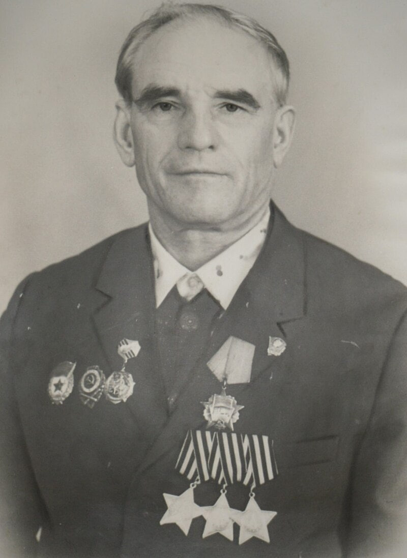 4 декабря 1917 года родился Николай Иванович Зотов