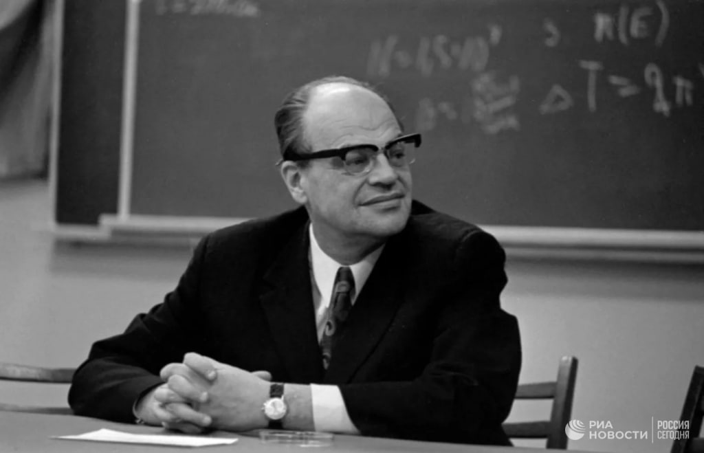 14 декабря 1922 года родился Николай Геннадьевич Басов