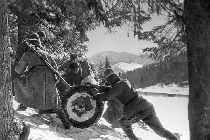 Дневное сообщение Совинформбюро 7 февраля 1943 года