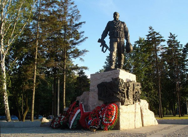 15 февраля ежегодно отмечается День памяти о россиянах, исполнявших служебный долг за пределами Отечества