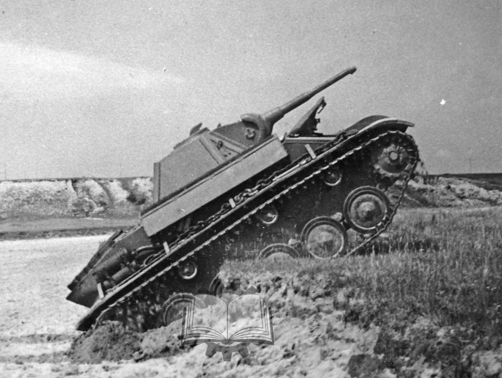 6 марта 1942 года И. В. Сталин подписал постановление Государственного комитета обороны №1394 «Об организации производства танков Т-70 на Горьковском автозаводе имени Молотова Наркомсредмаша»