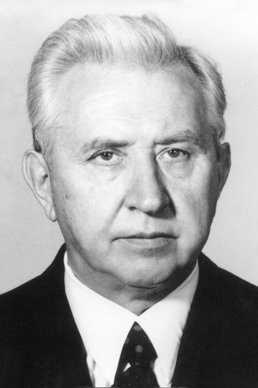 9 марта 1914 года родился советский разведчик, сотрудник Первого главного управления КГБ СССР, Герой Российской Федерации, полковник Александр Семёнович Феклисов