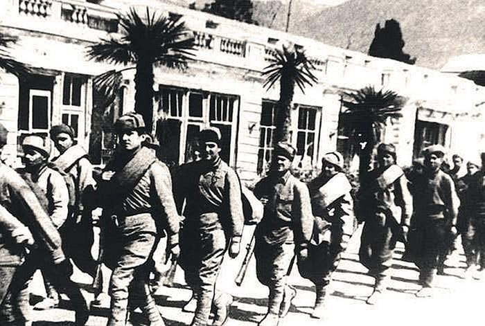 15 апреля 1944 года советские войска освободили Алушту от немецко-фашистских оккупантов