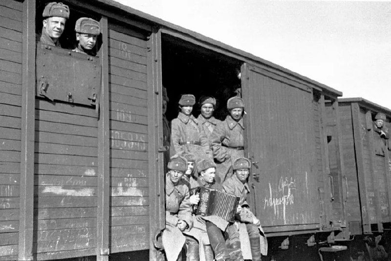 Дневное сообщение Совинформбюро 25 апреля 1943 года