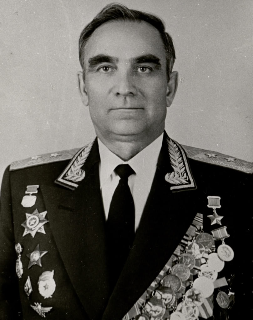 8 мая 1923 года родился Герой Советского Союза Григорий Устинович Дольников