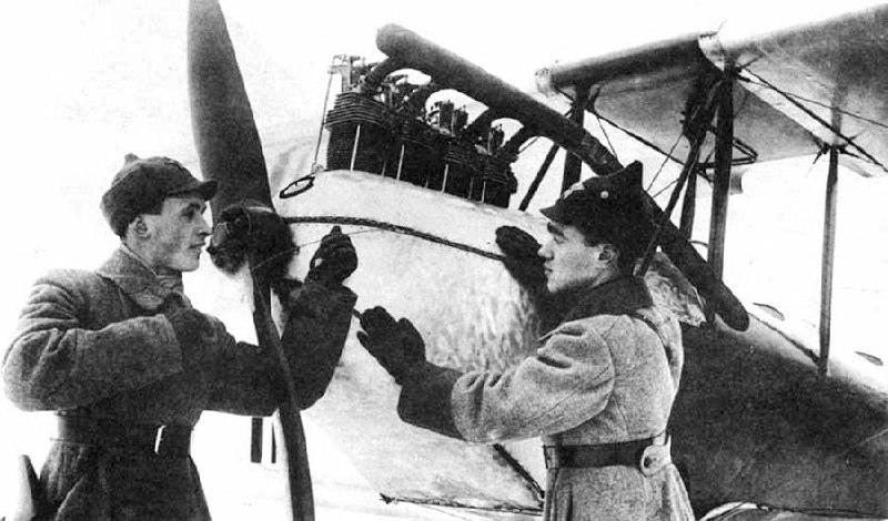 12 мая 1927 года — дата создания Опытно-конструкторского бюро Яковлева