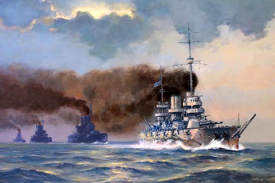 21 мая 1731 года был издан указ Сената об учреждении Охотской военной флотилии и Охотского военного порта — первого военно-морского подразделения России на Дальнем Востоке