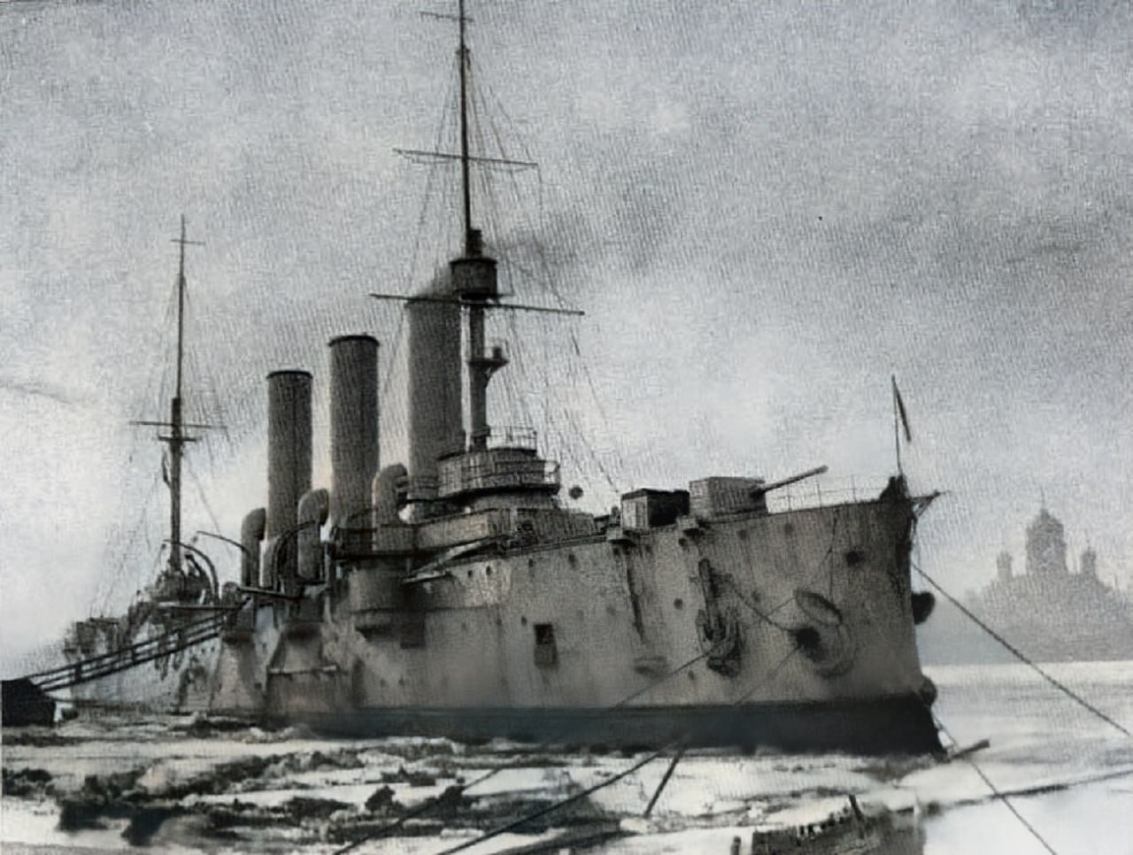 4 июня 1897 года в Петербурге начато строительство крейсера «Аврора»