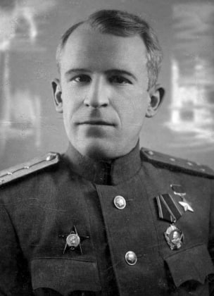 14 июня 1914 года родился Пётр Васильевич Шередегин