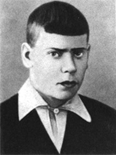 18 июля 1943 года погиб в бою партизан, Герой Советского Союза Леонид Дмитриевич Лорченко