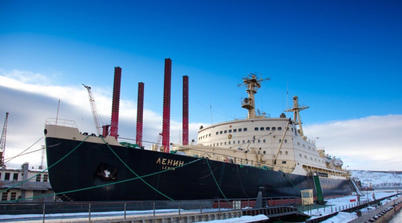 25 августа 1956 года был заложен первый в мире атомный ледокол «Ленин»